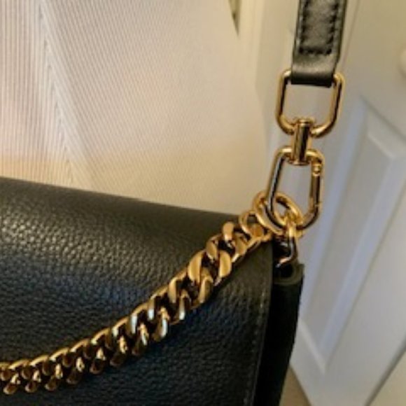 Tory Burch Black Shoulder Bag with Gold Chain Detail - Picture 3 of 8